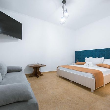 Vila Puky Neptun Ngoại thất bức ảnh