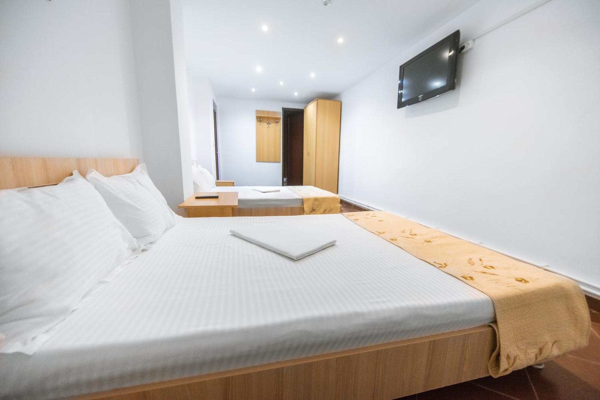Vila Puky Neptun Ngoại thất bức ảnh