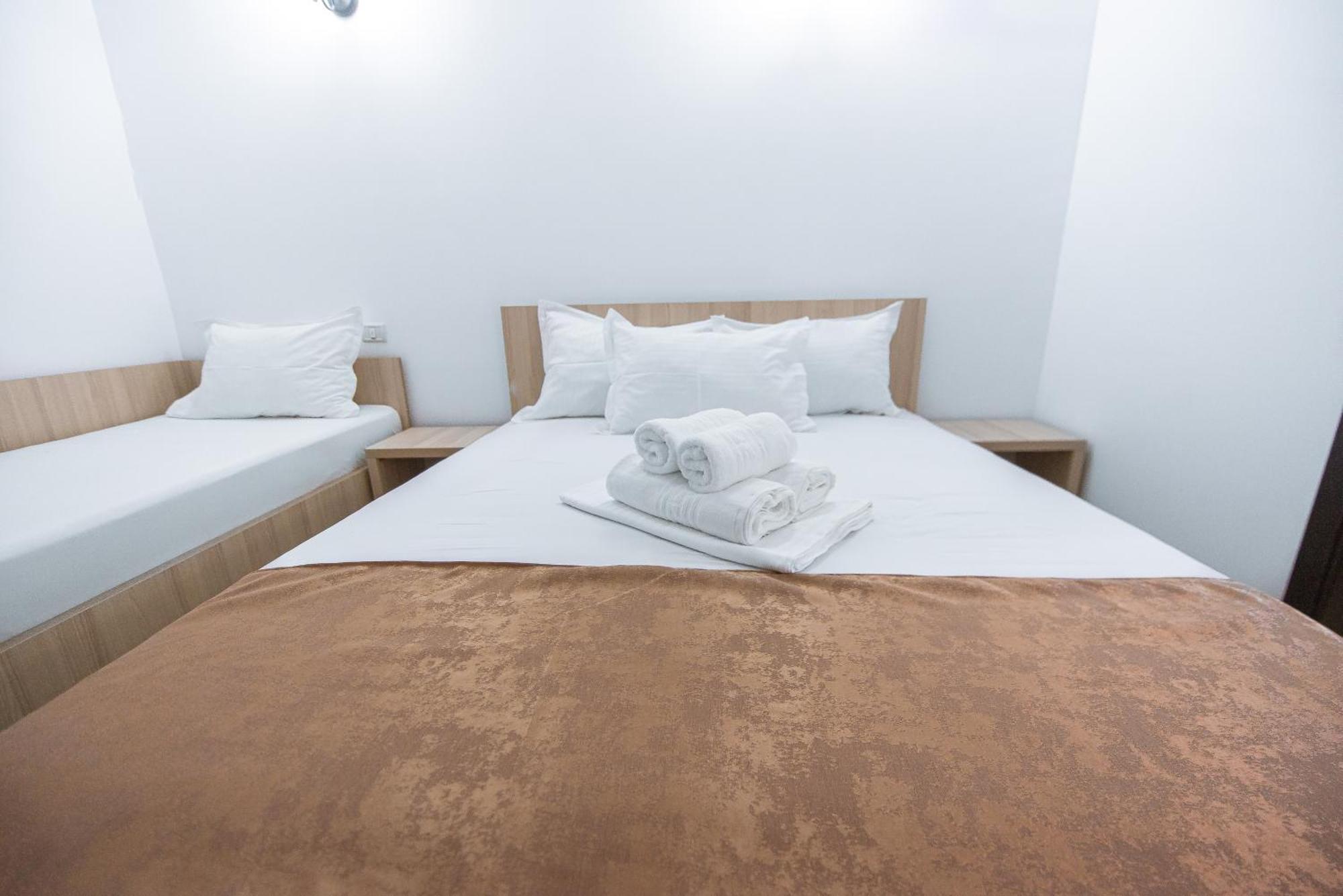 Vila Puky Neptun Ngoại thất bức ảnh