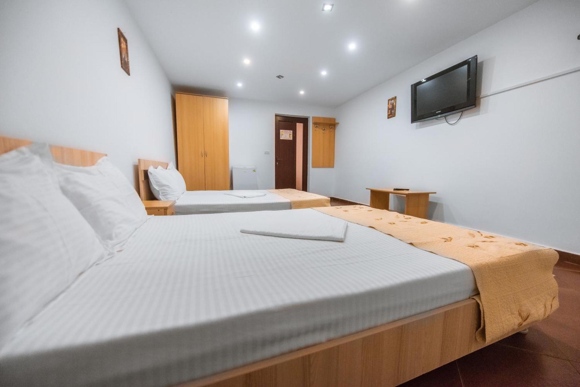 Vila Puky Neptun Ngoại thất bức ảnh