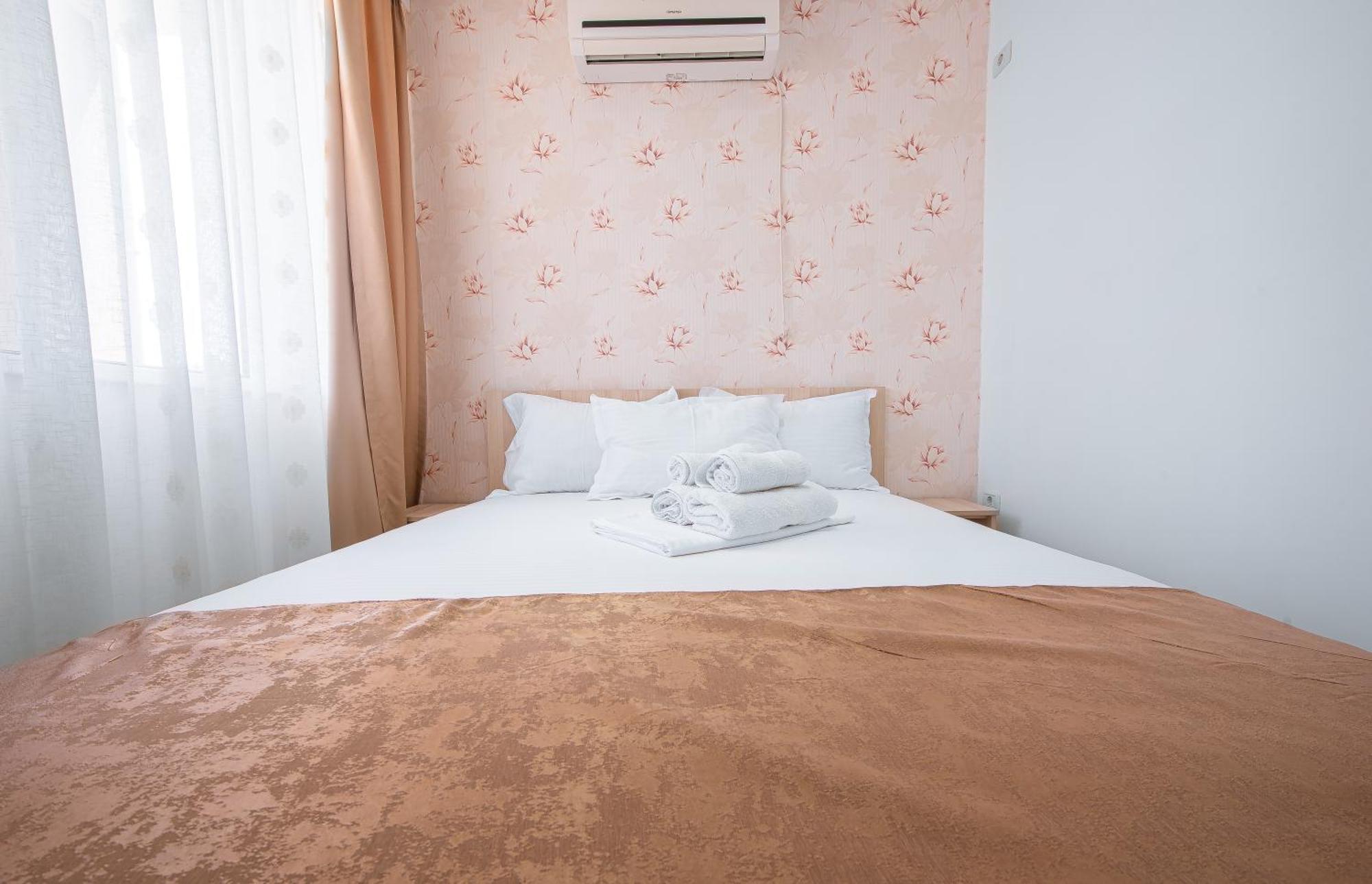 Vila Puky Neptun Ngoại thất bức ảnh