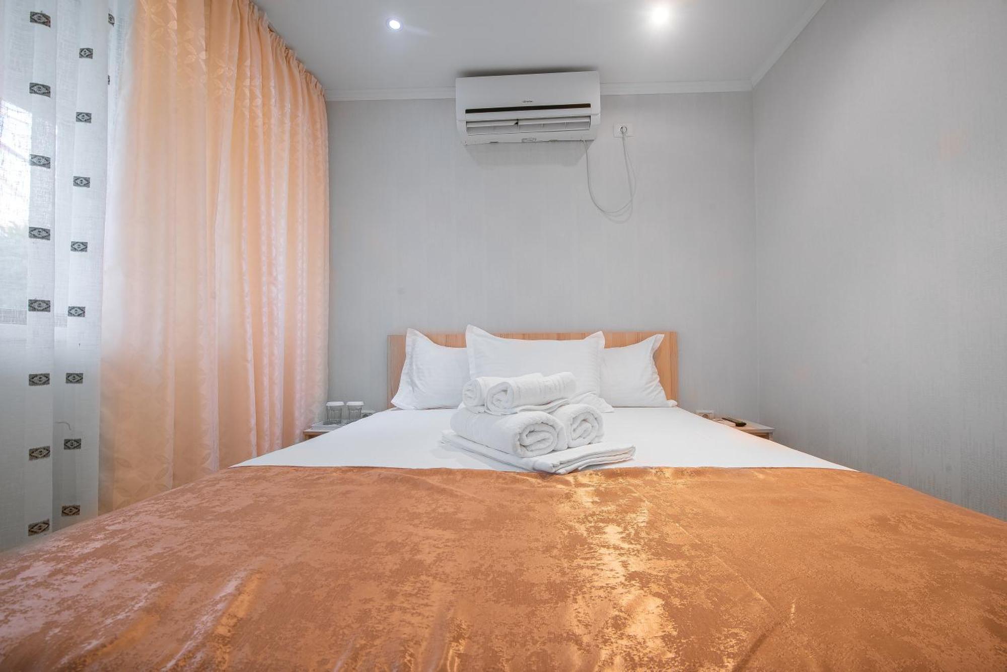 Vila Puky Neptun Ngoại thất bức ảnh