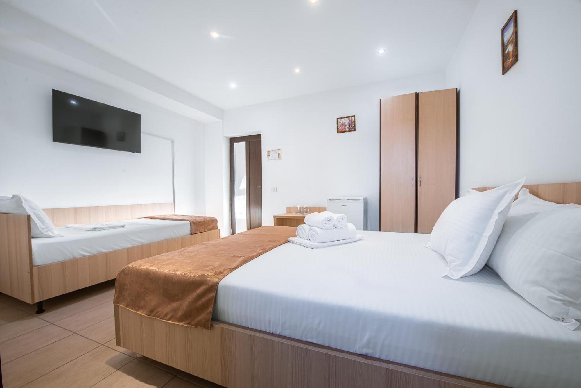 Vila Puky Neptun Ngoại thất bức ảnh